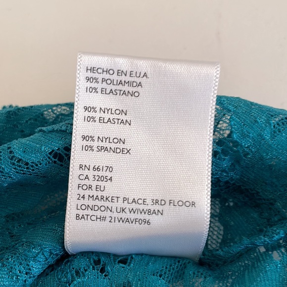 (2/$20) Pins & Needles turquoise Lace Tank - S - Picture 6 of 7